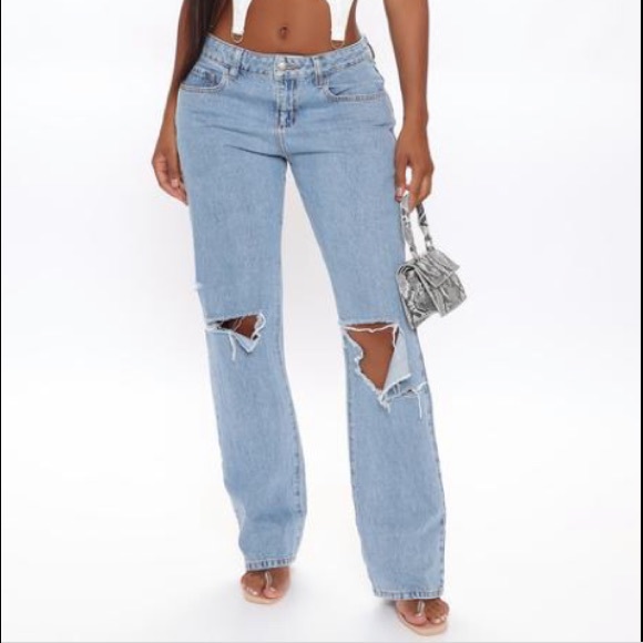 Nwt Slouch fit ripped jeans sizes 7 and 9. - Picture 2 of 6